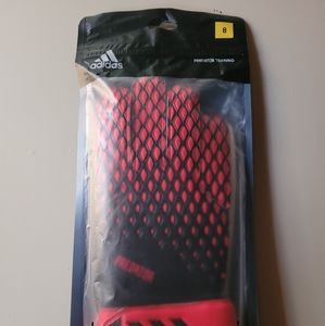 Brand new size 8 goalie gloves